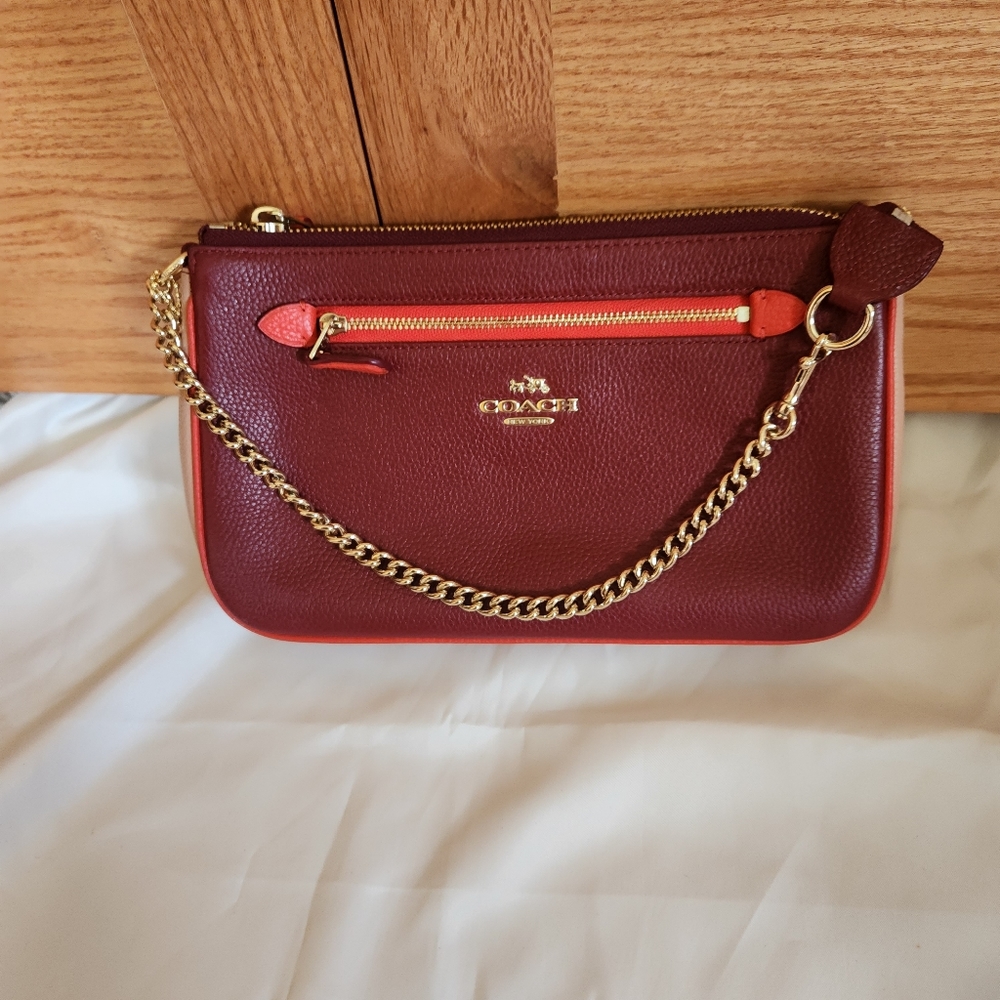 Coach Nolita Wristlet 24 In Pebble Leather Medium Cherry F53467 NEW